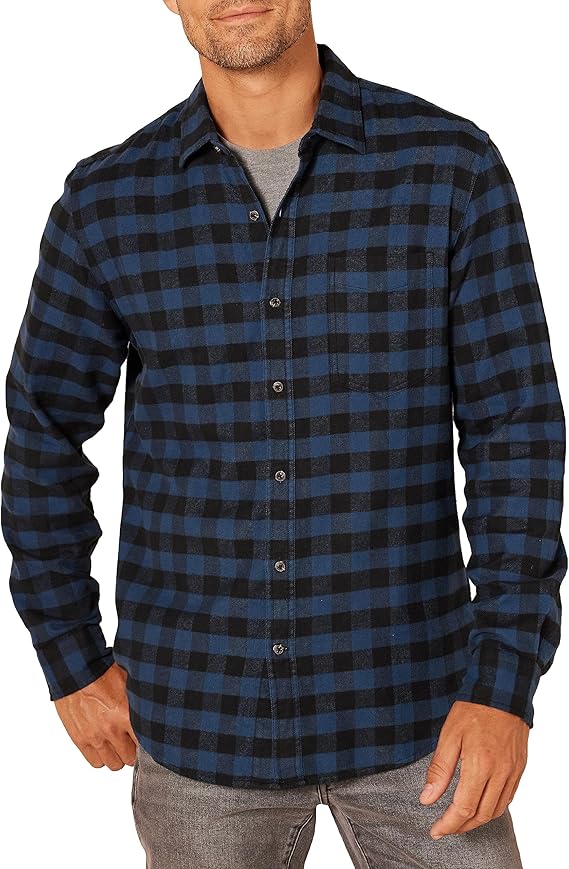 Men's Slim-Fit Long-Sleeved Button-Down Plaid Flannel Shirt